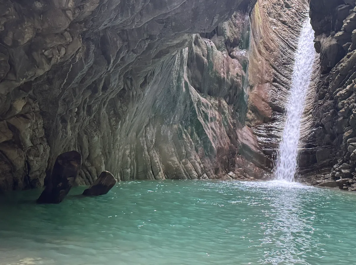 33 водопада в Лазаревском: маршрут и советы для посещения 2026